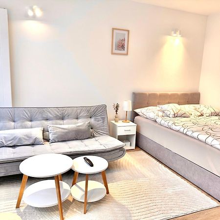 Appartement Rezidence Sadova Zlín Extérieur photo